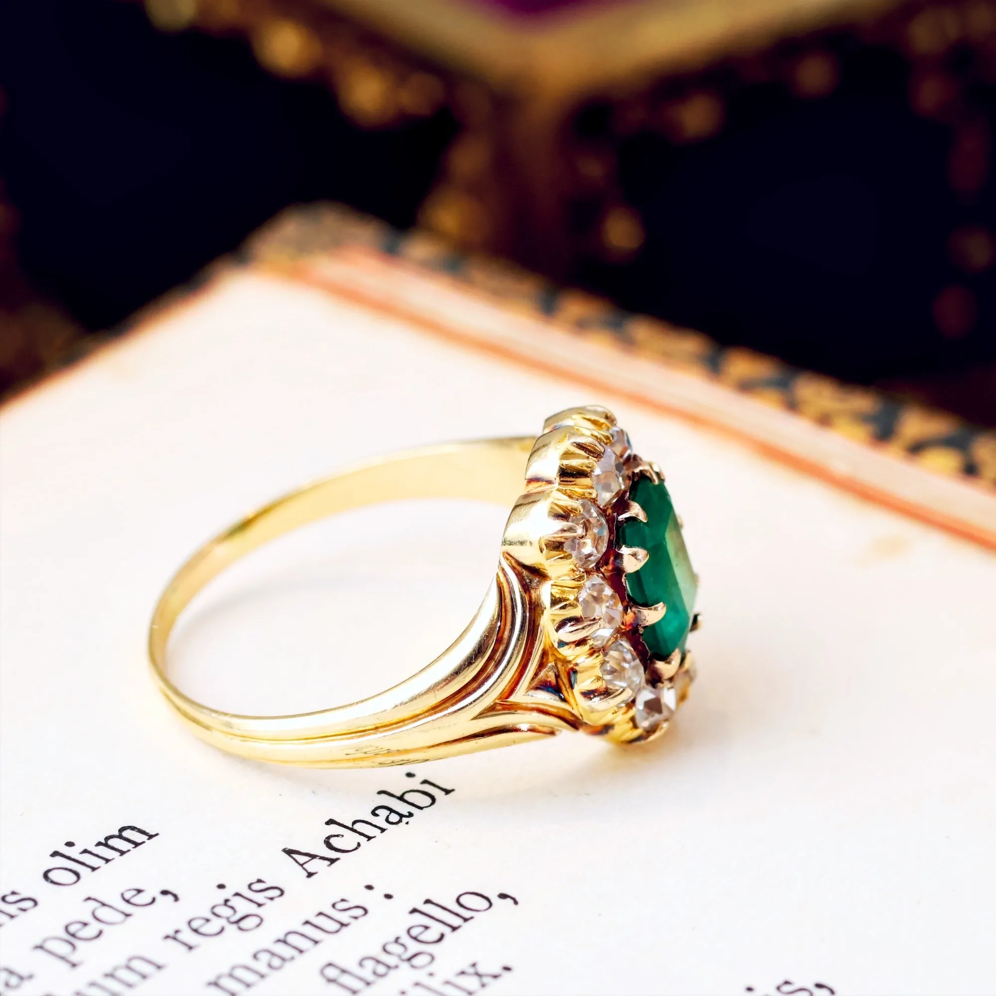 Antique Early Victorian Emerald & Diamond Cluster Ring