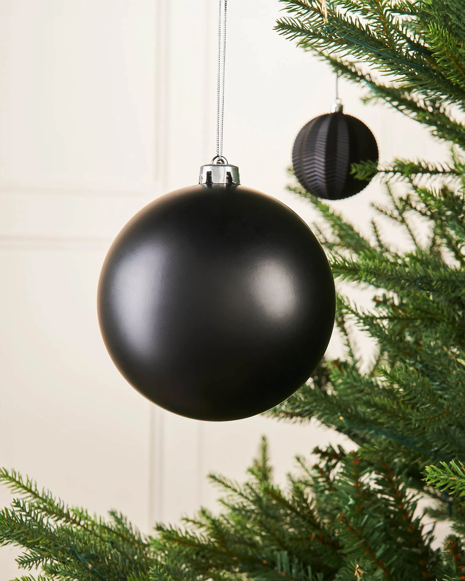 Black Large Matt Shatterproof Bauble, 15 cm