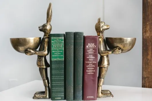 BRASS FOX DISH STAND