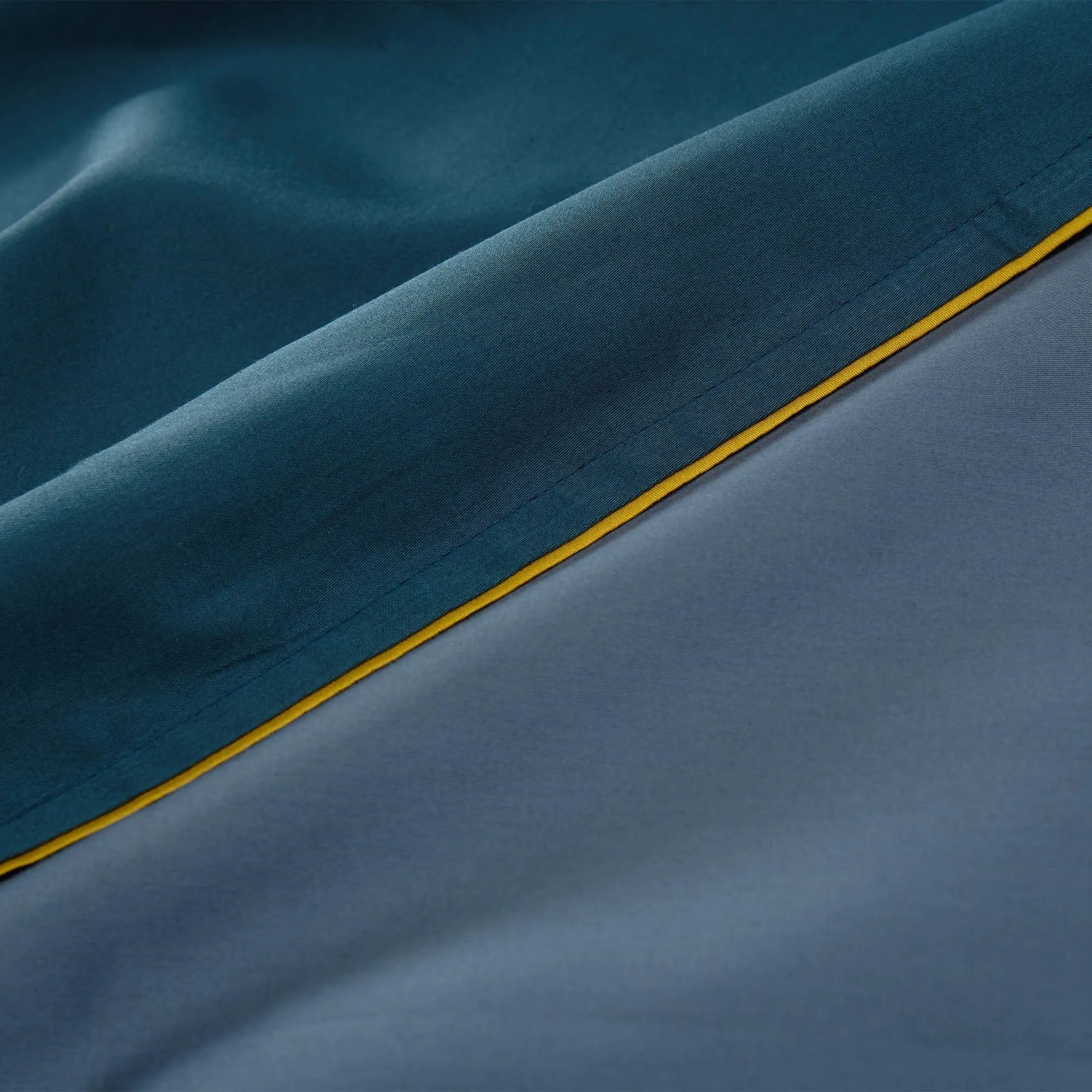 Catania Sateen Bedding [Forest green/Emerald/Mustard]