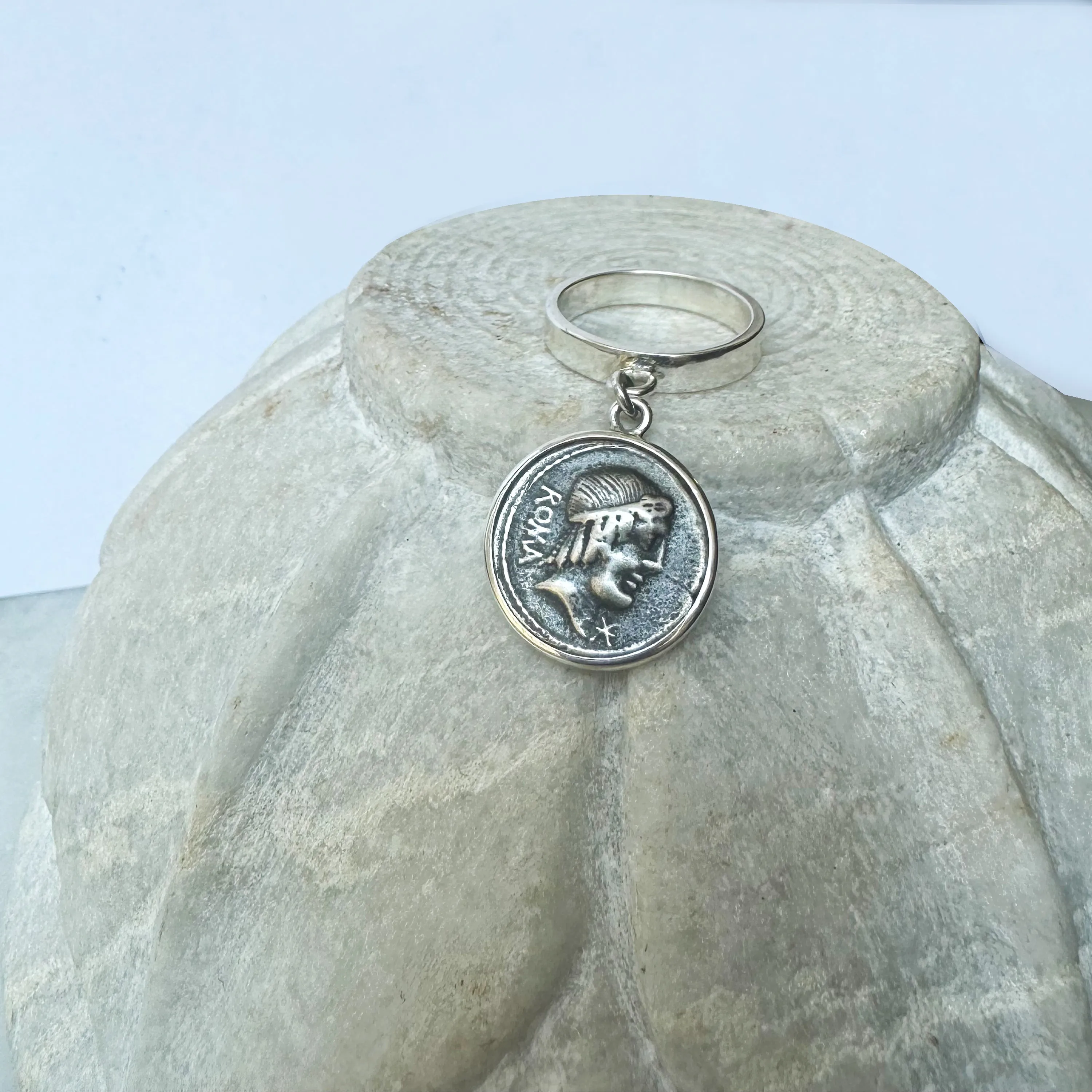 GOD APOLLO Authentic Ancient Roman Coin 127 BC Silver Ring