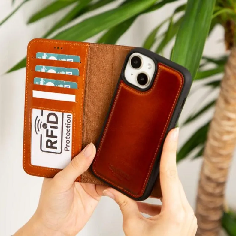 iPhone 15 Case in Leather With RFID - Burnished Tan