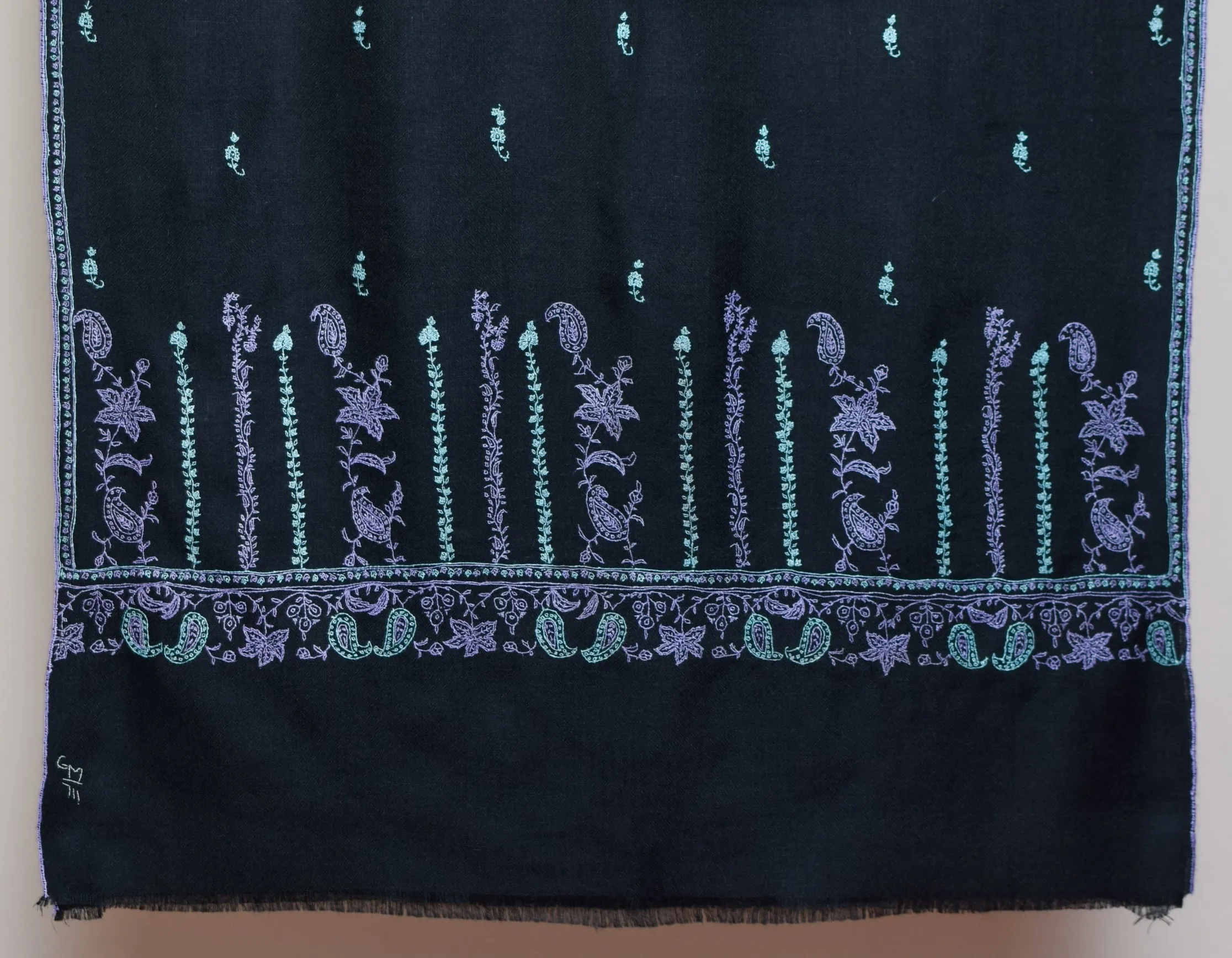 Jet Black Handwoven Border Embroidered Cashmere Pashmina Stole