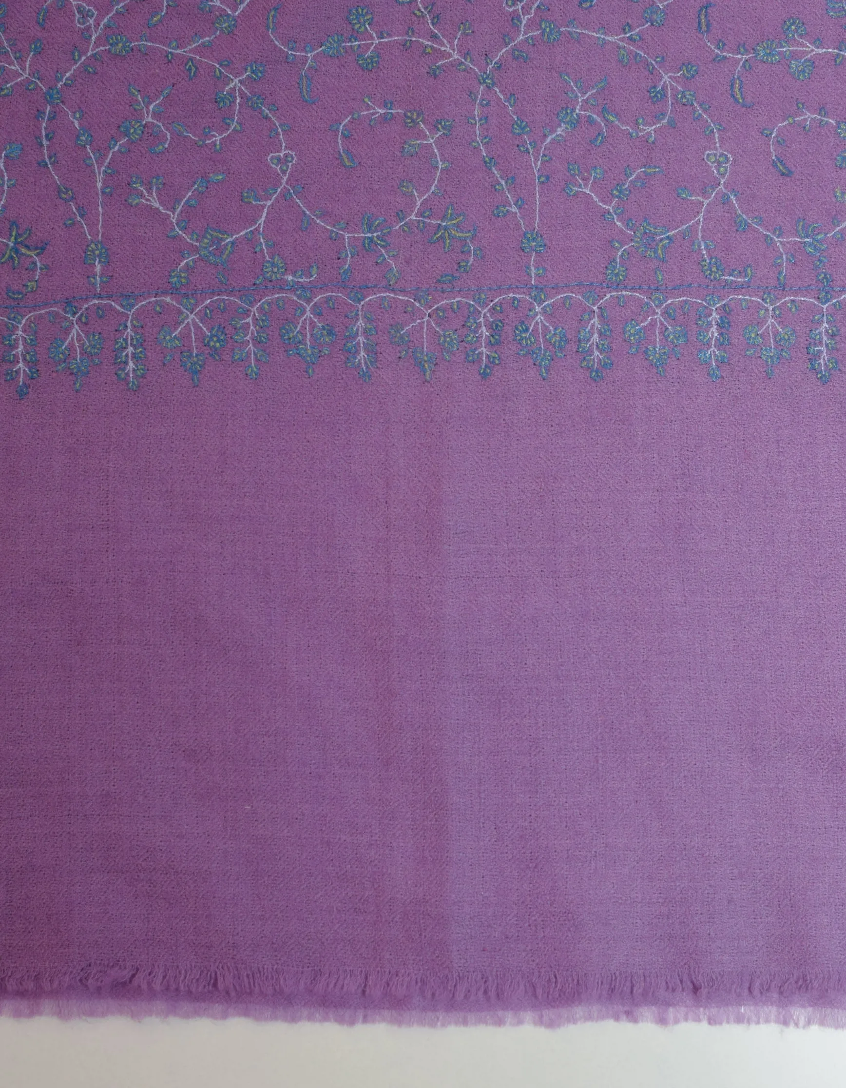 Lavender Handwoven Soft Embroidered Cashmere Pashmina Stole