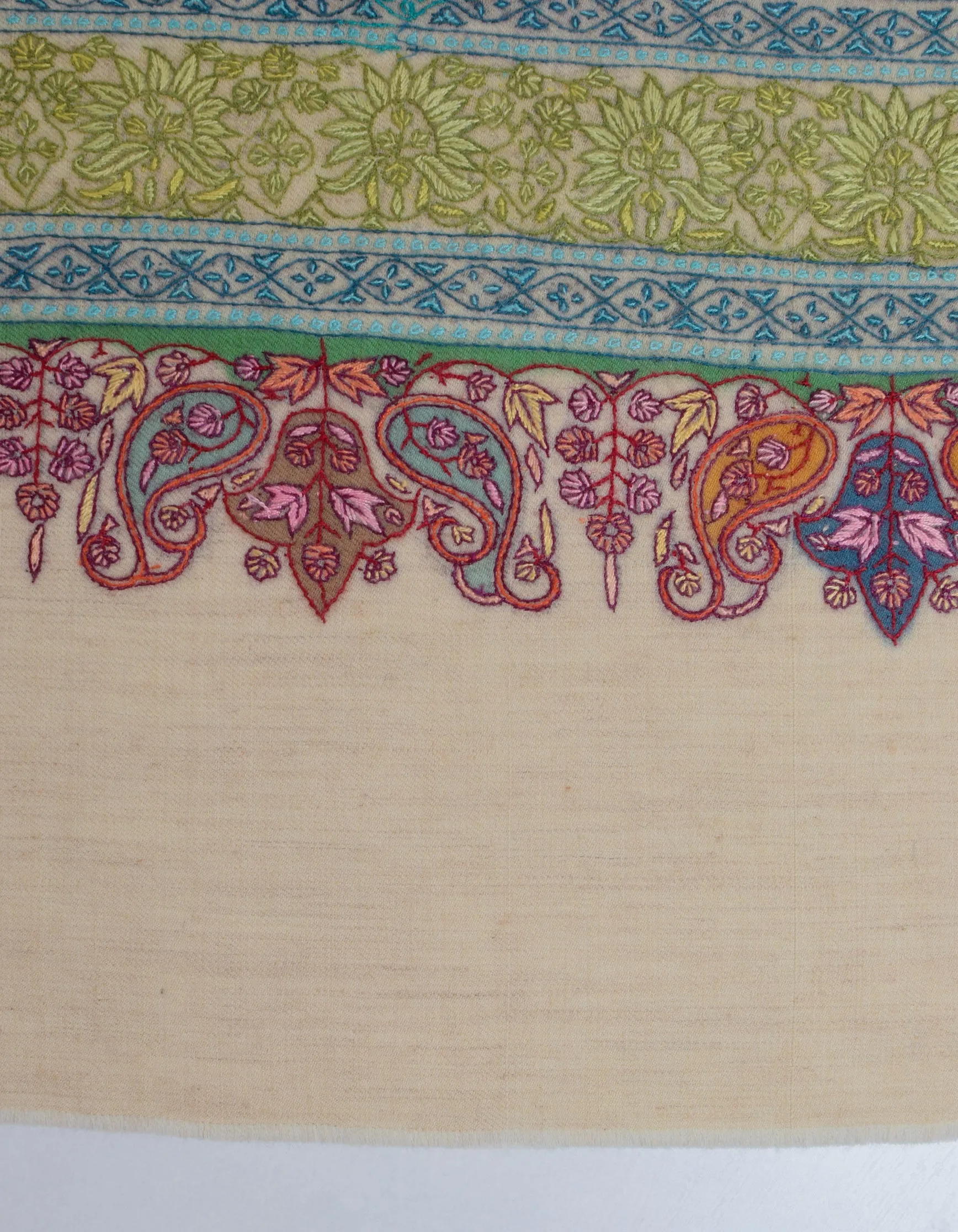Light Beige Handwoven Kalamkari Sozni Embroidered Cashmere Pashmina Shawl
