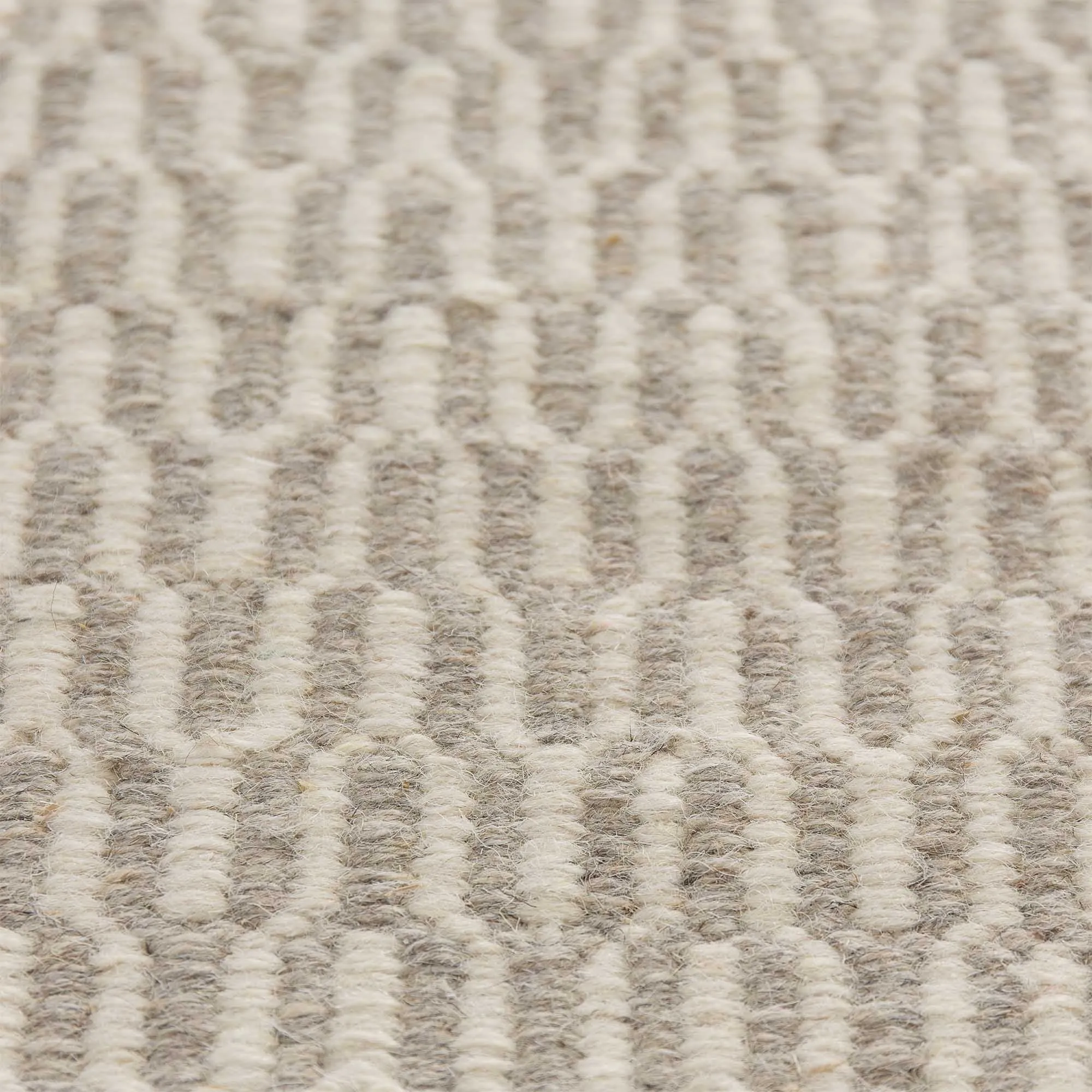Overod Rug [Light grey/Off-white]