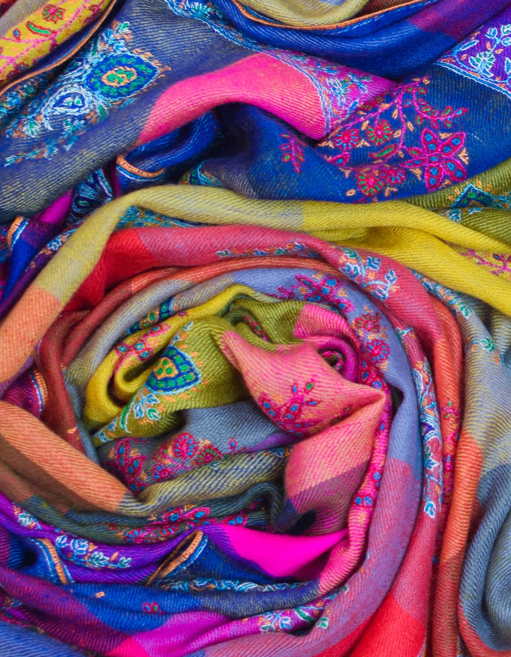 Square Check Sozni Paisley Floral Embroidered Pashmina Stole
