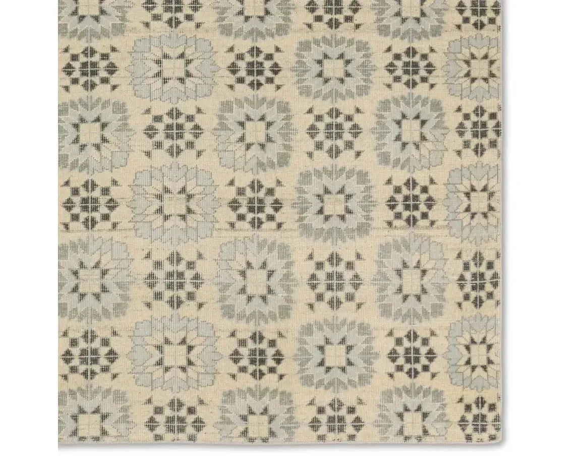 Tessera TSS02 Black/Cream Rug