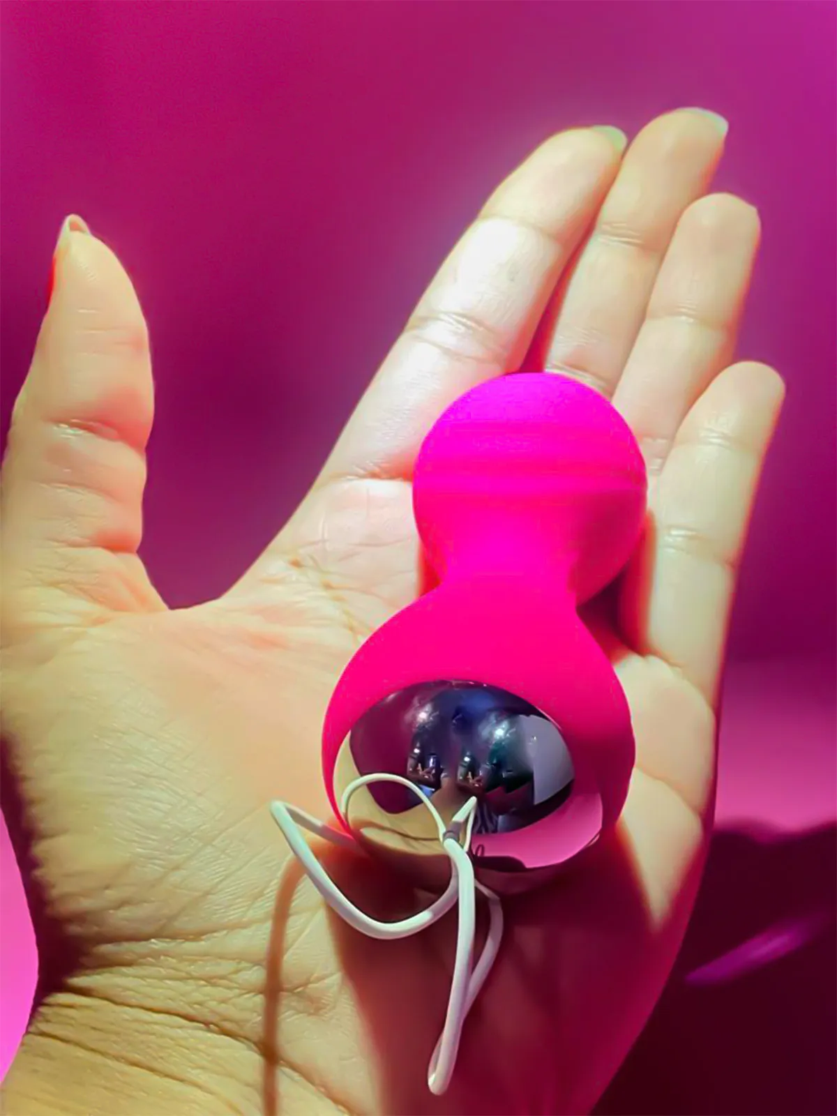 Tightening Vibrating Egg