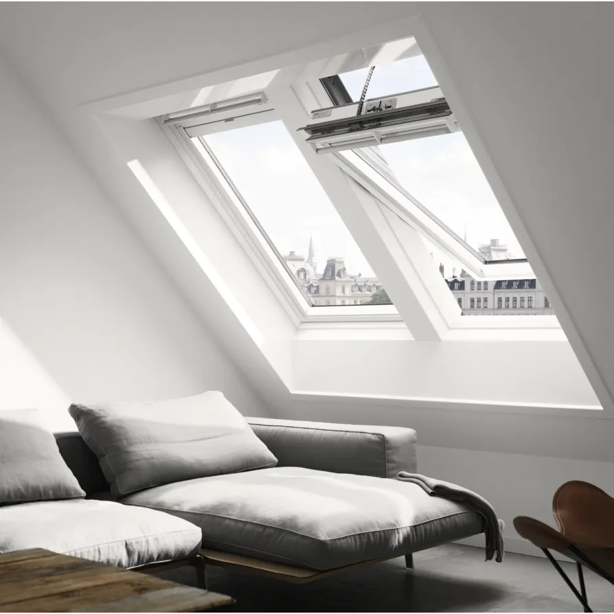 VELUX GGL MK08 206921U Solar UV Heat Protection Glazing White Painted INTEGRA® Electric Window (78 x 140 cm)